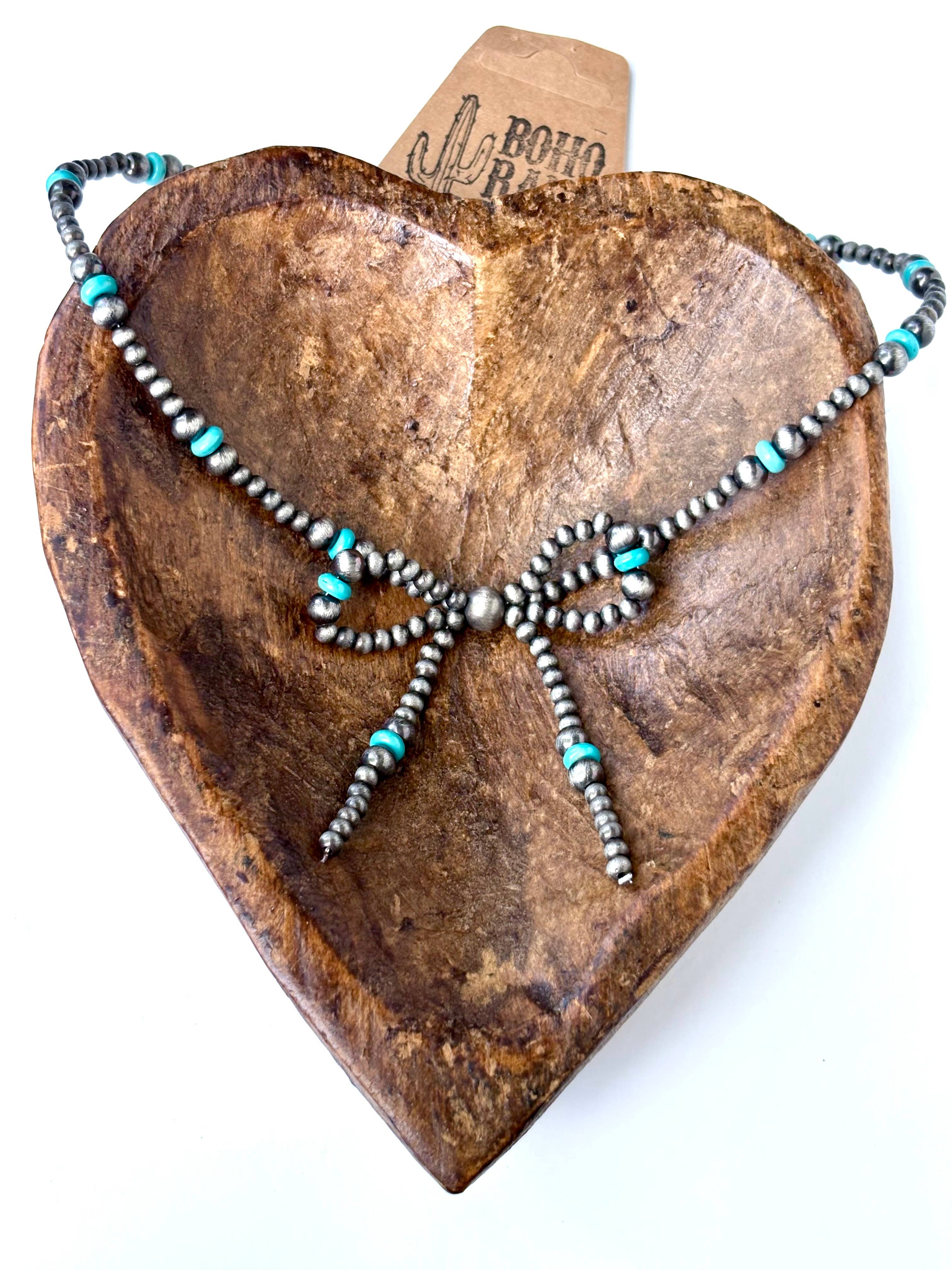 Western Style Navajo Pearl Bow Necklace