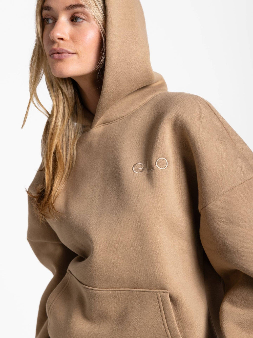 Glo Kingdom Essential Hoodie Forgiven: Latte