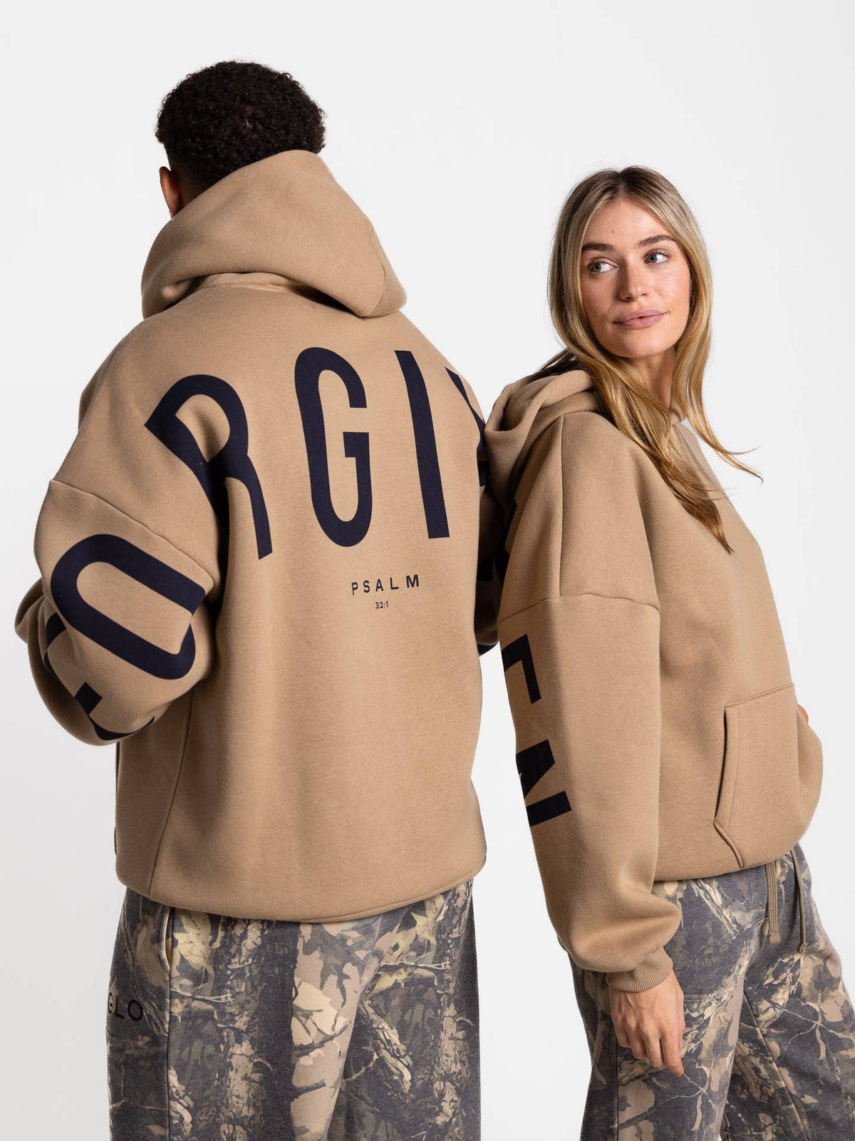 Glo Kingdom Essential Hoodie Forgiven: Latte