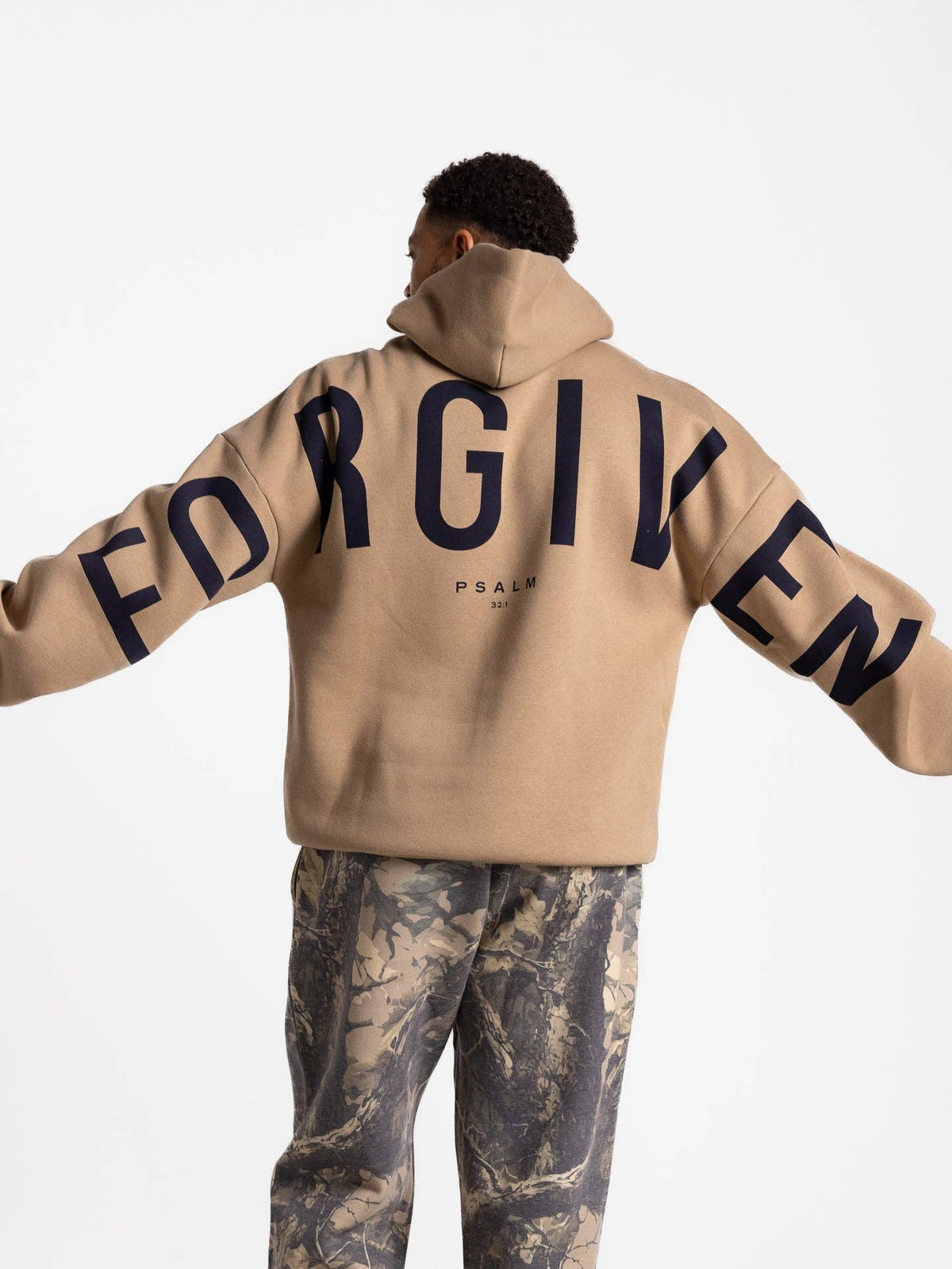 Glo Kingdom Essential Hoodie Forgiven: Latte