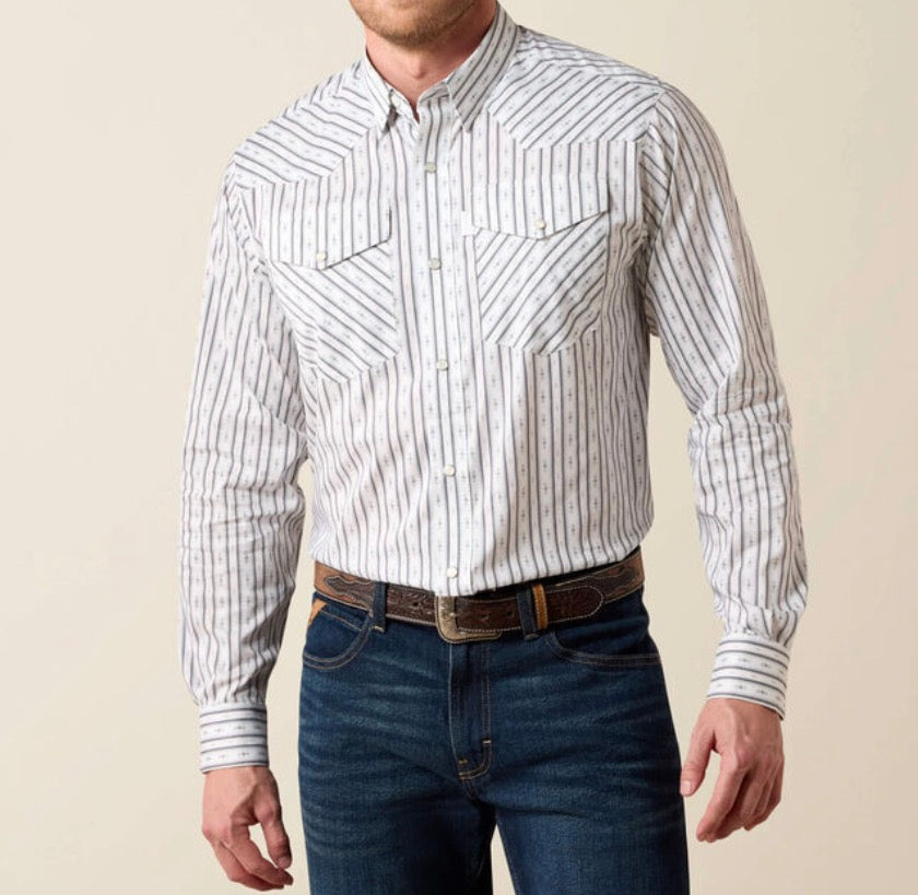 White Geo Ariat snap