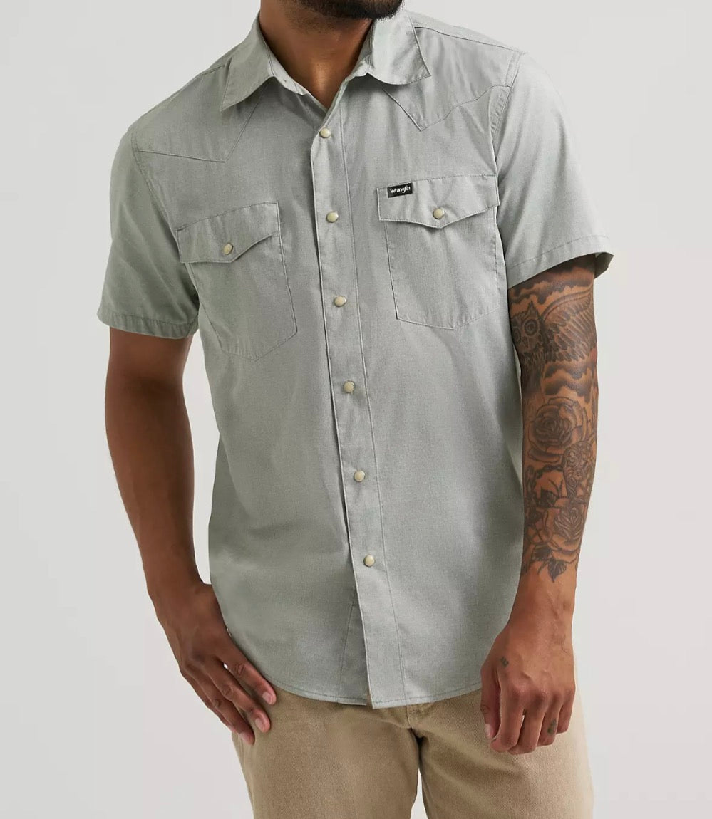 Wrangler all terrain utility shirt iceberg green
