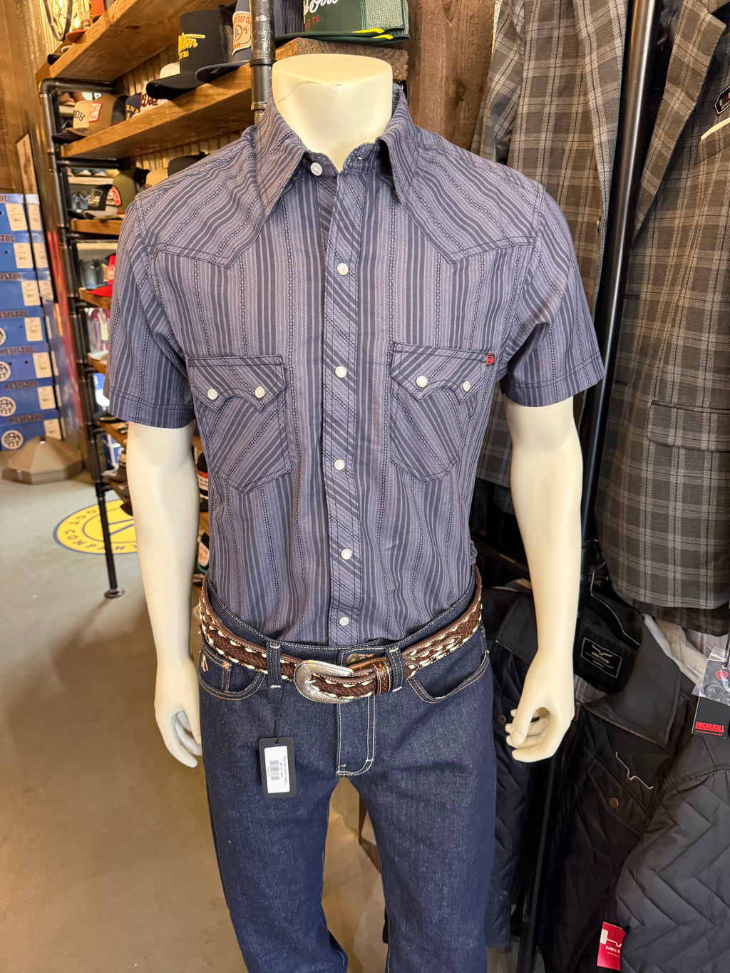 Koe Wetzel woven snap