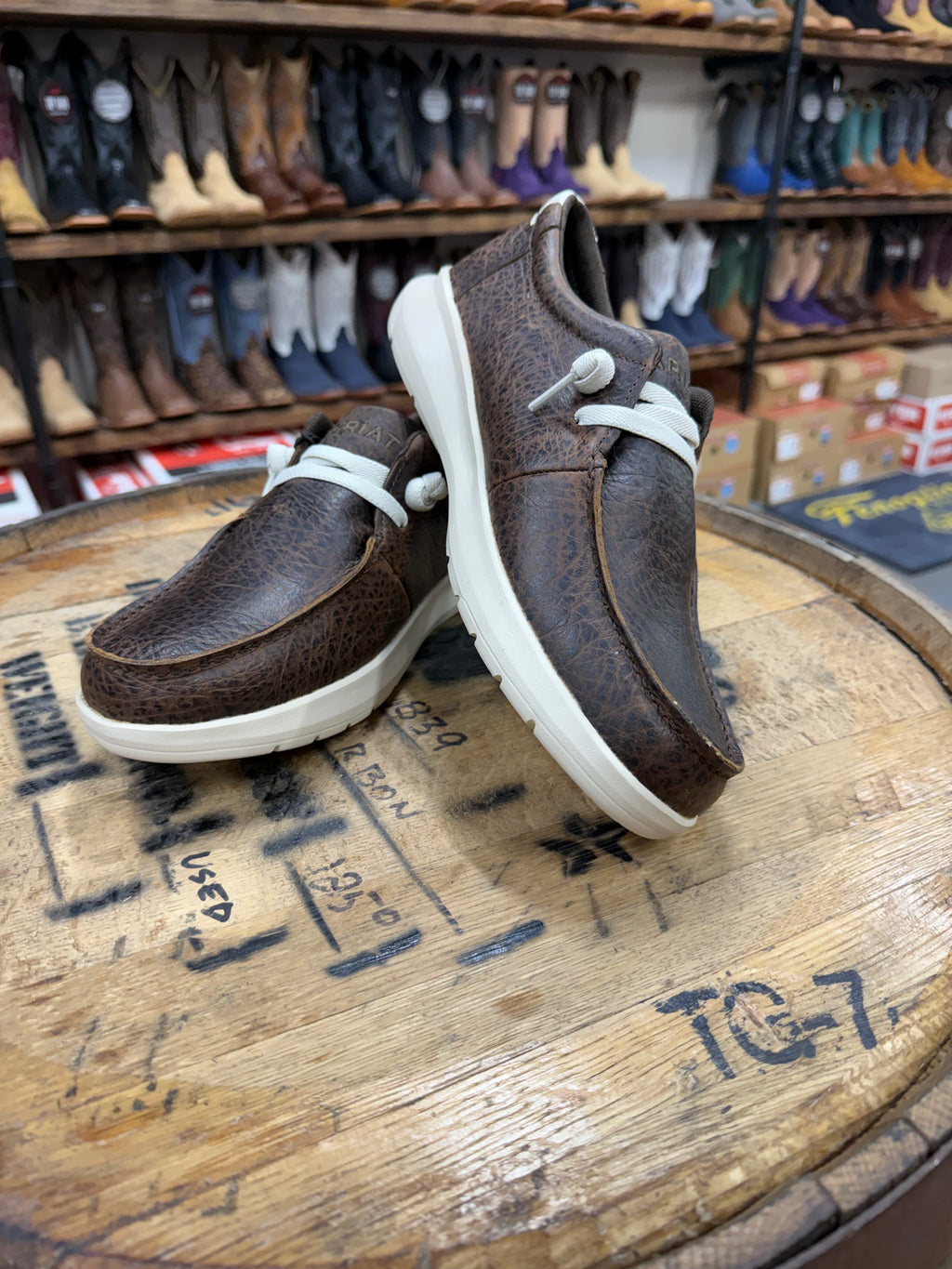 Ariat Men’s elephant Hilo