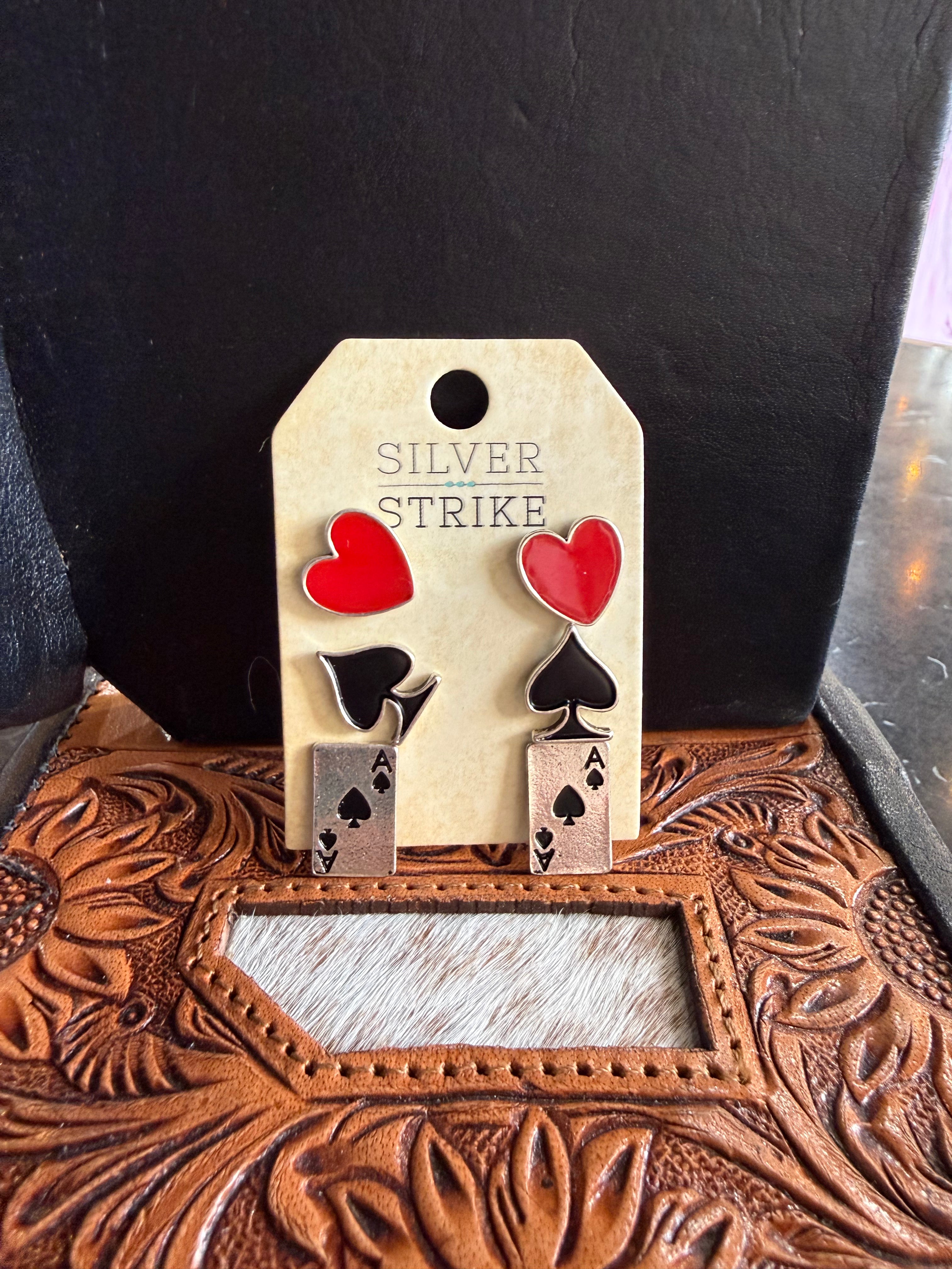 3 Pack Stud earrings: card edition