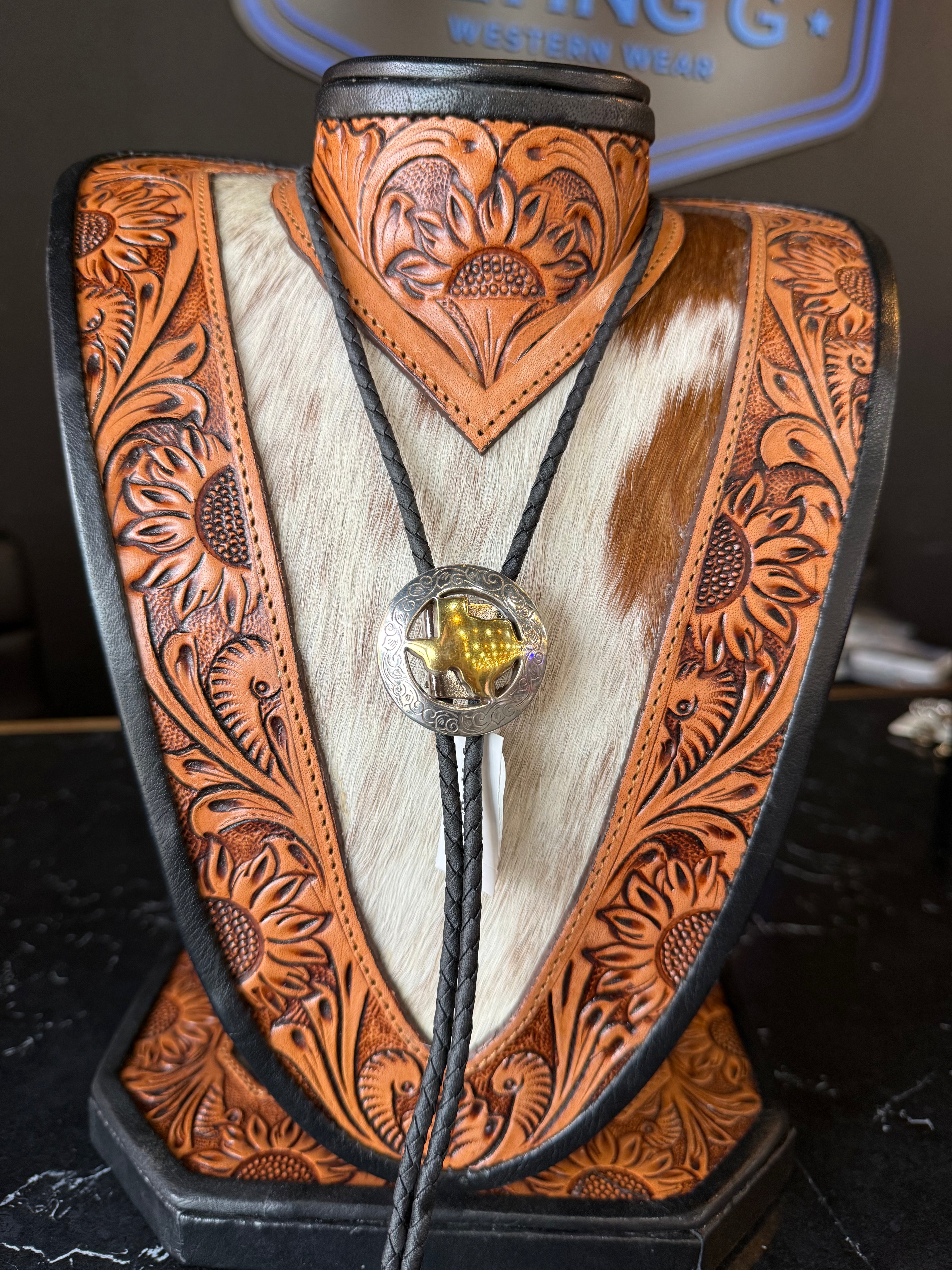 Round Texas Bolo Tie