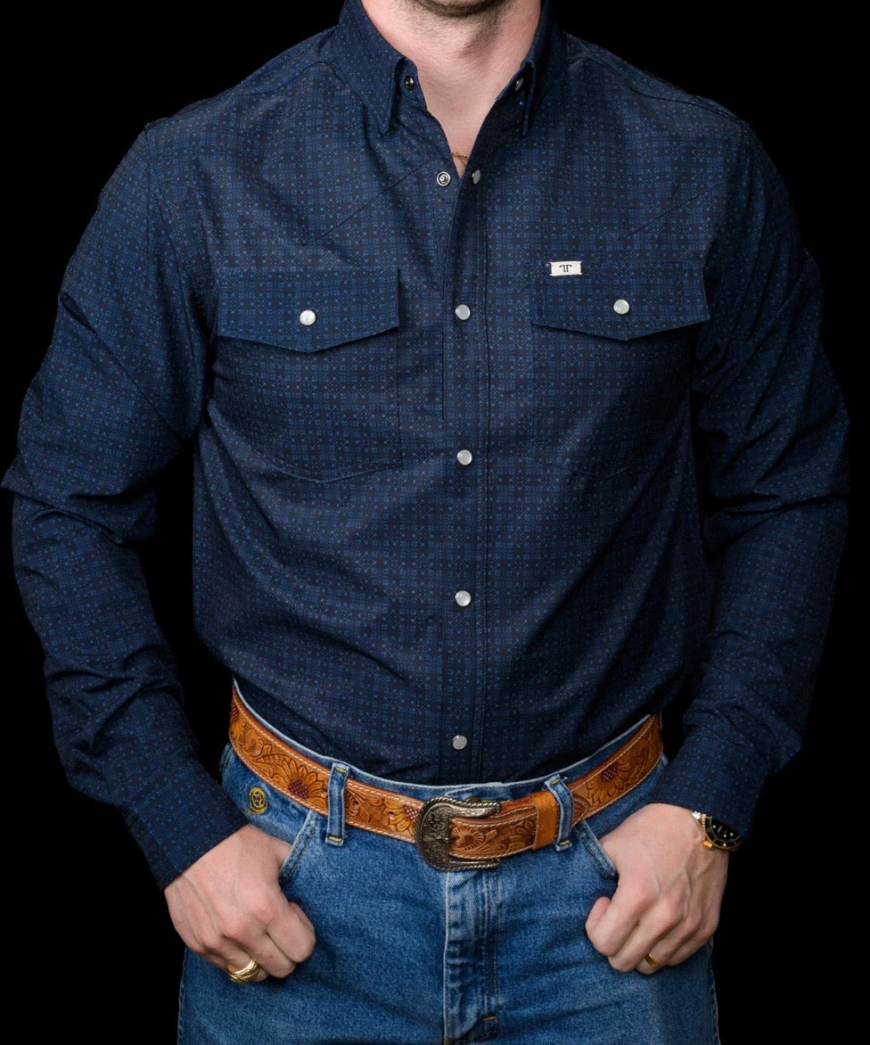 The Collin in black