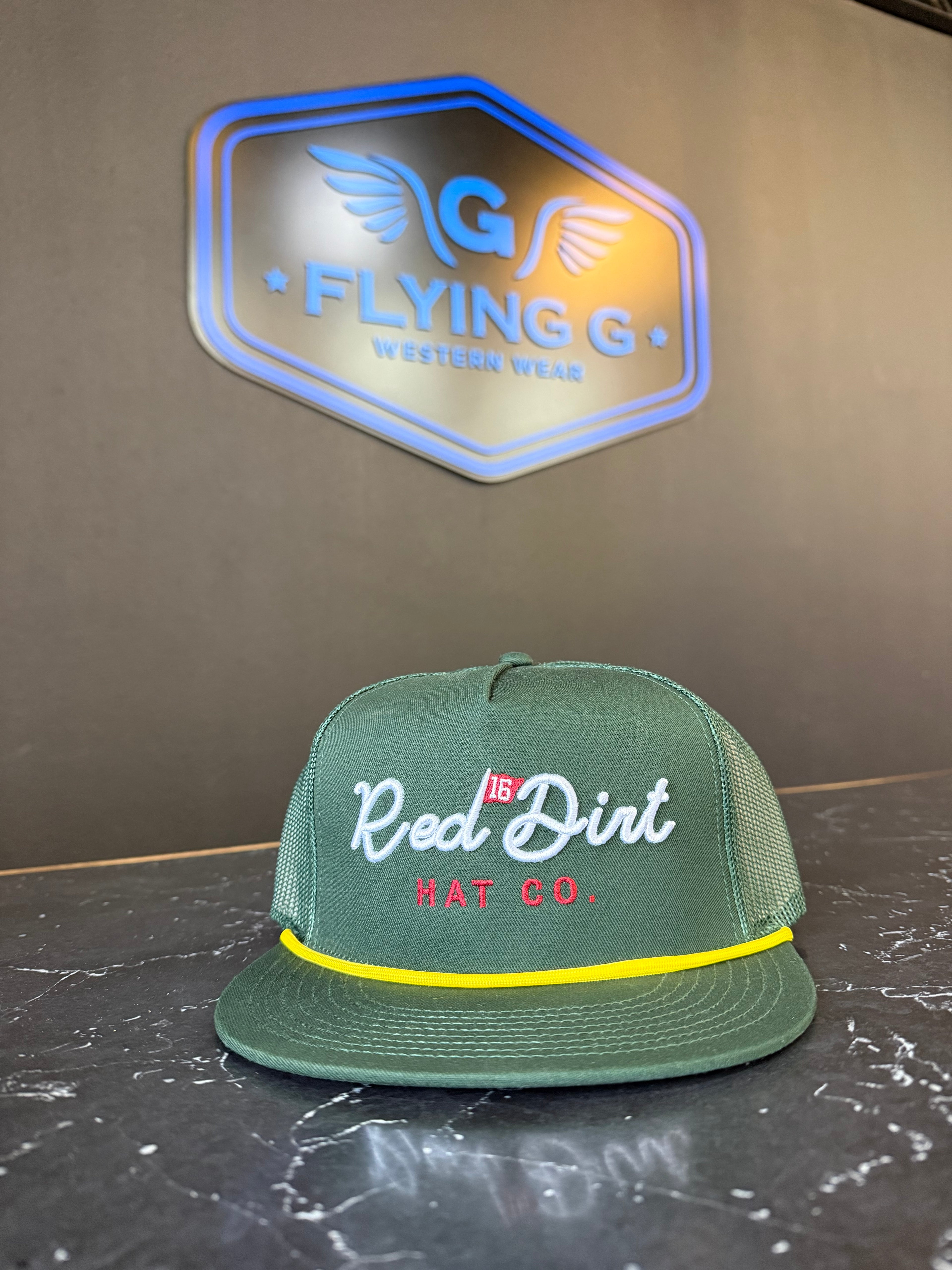 Green red dirt hat