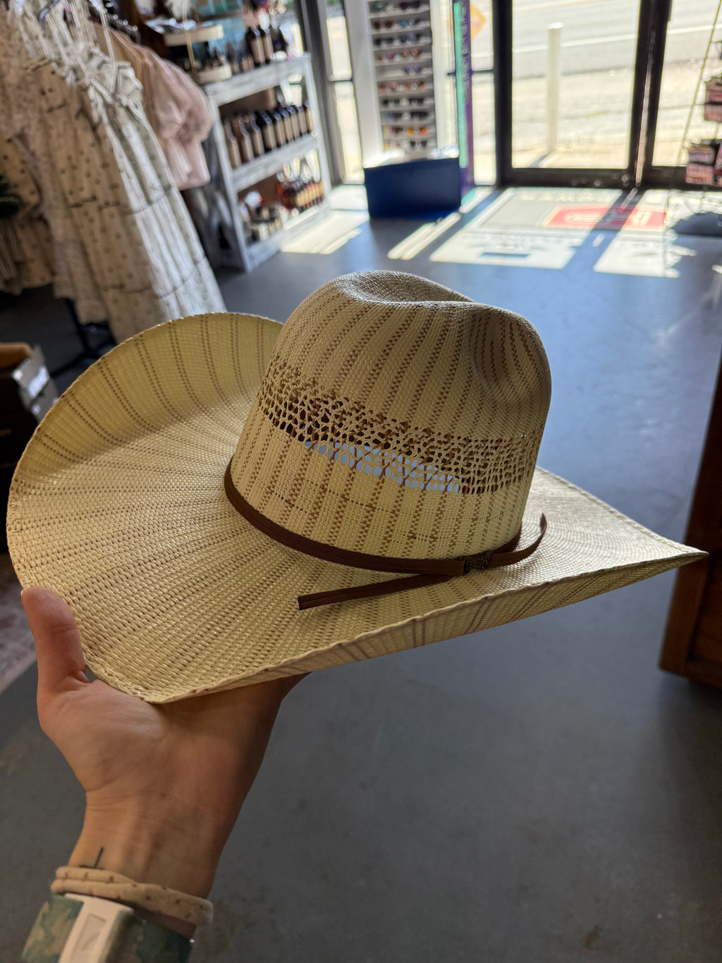 Goltry Bailey straw