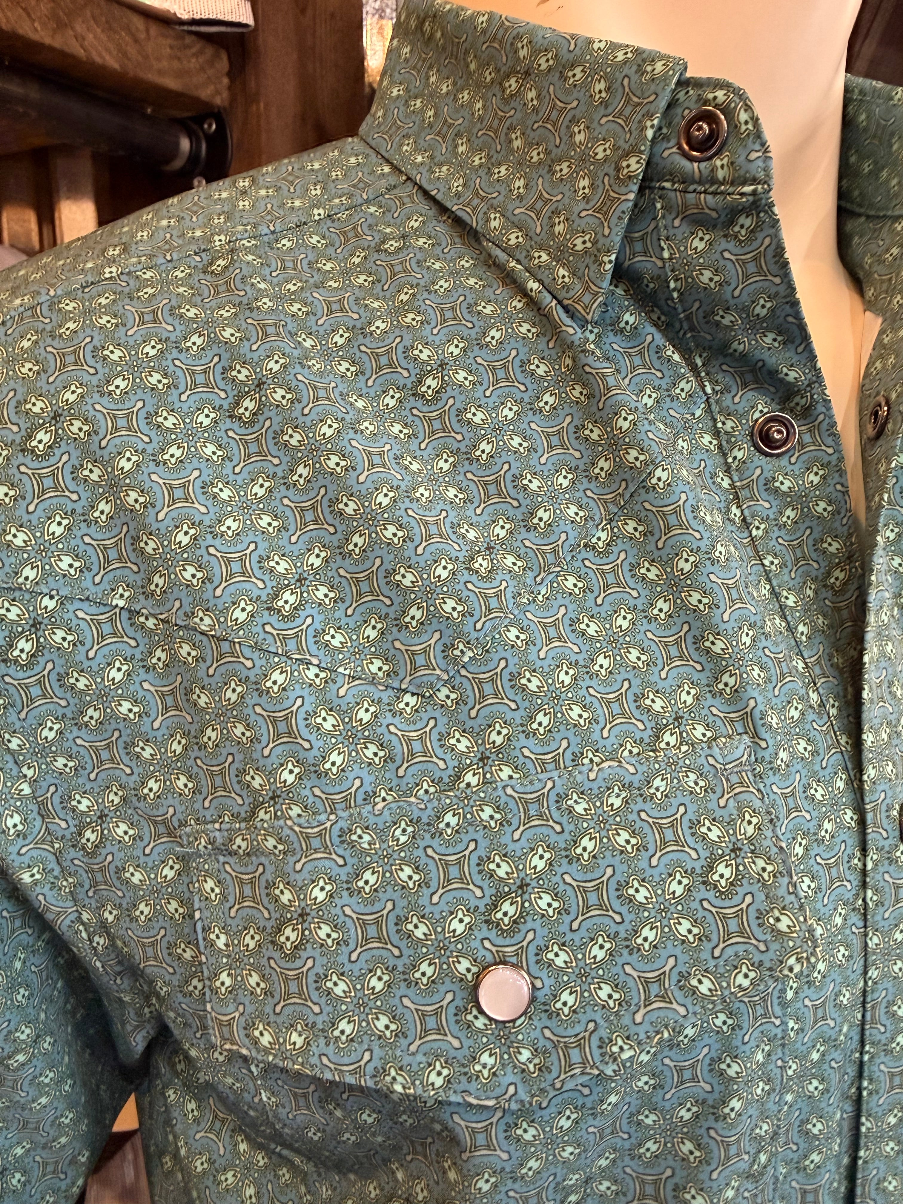 The Miles short sleeve snap
