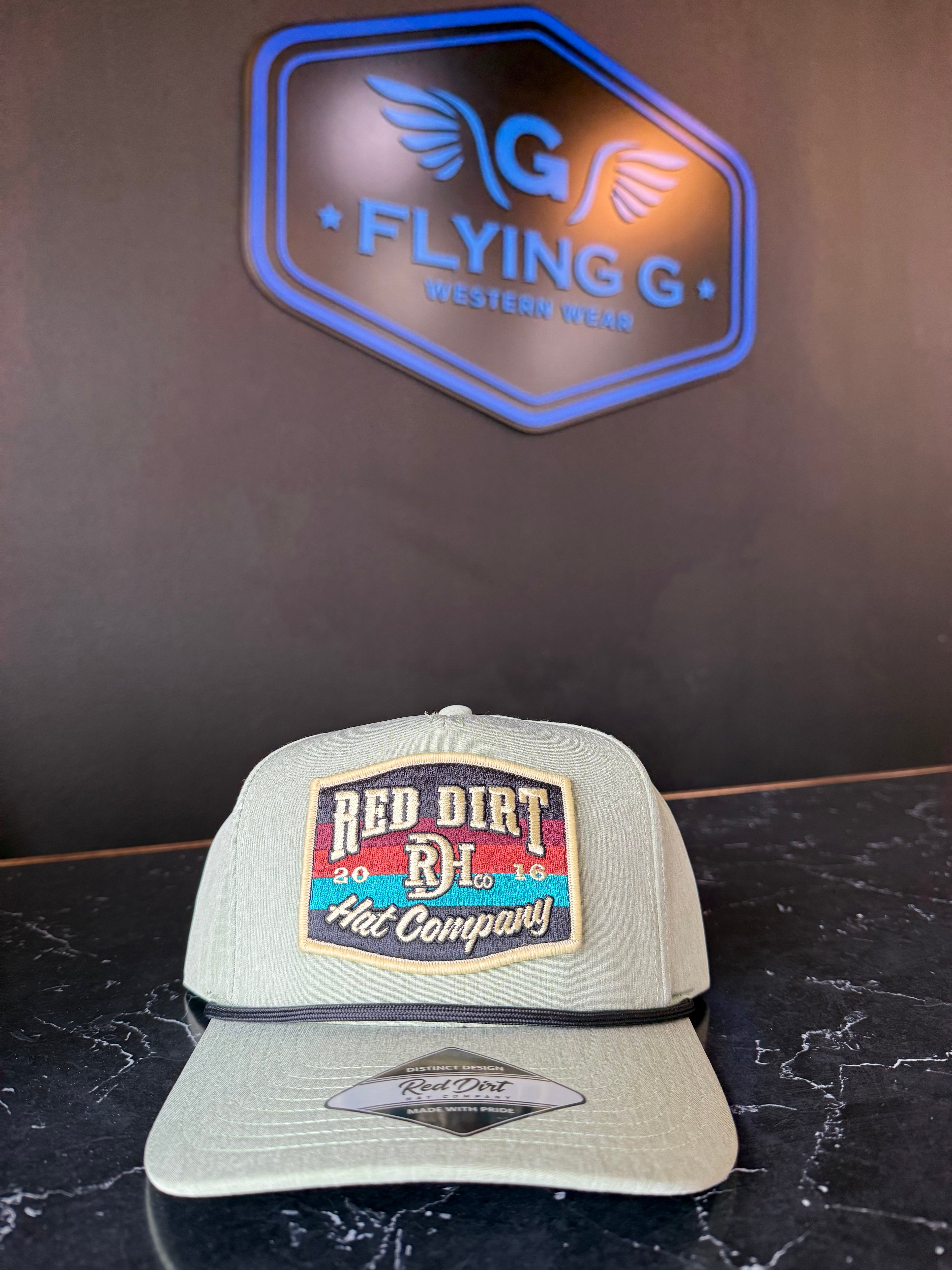 Green red dirt hat