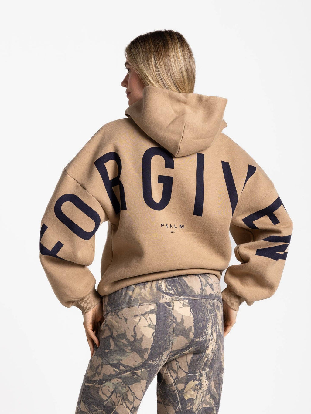 Glo Kingdom Essential Hoodie Forgiven: Latte