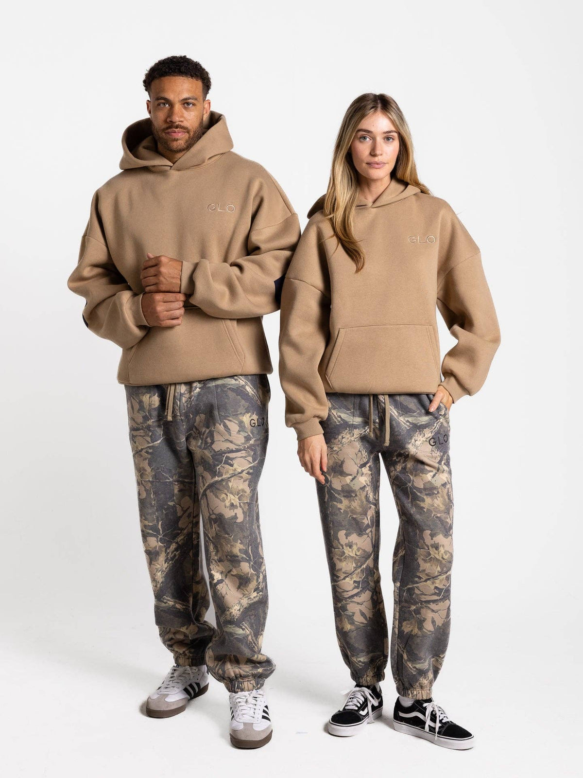 Glo Kingdom Essential Hoodie Forgiven: Latte