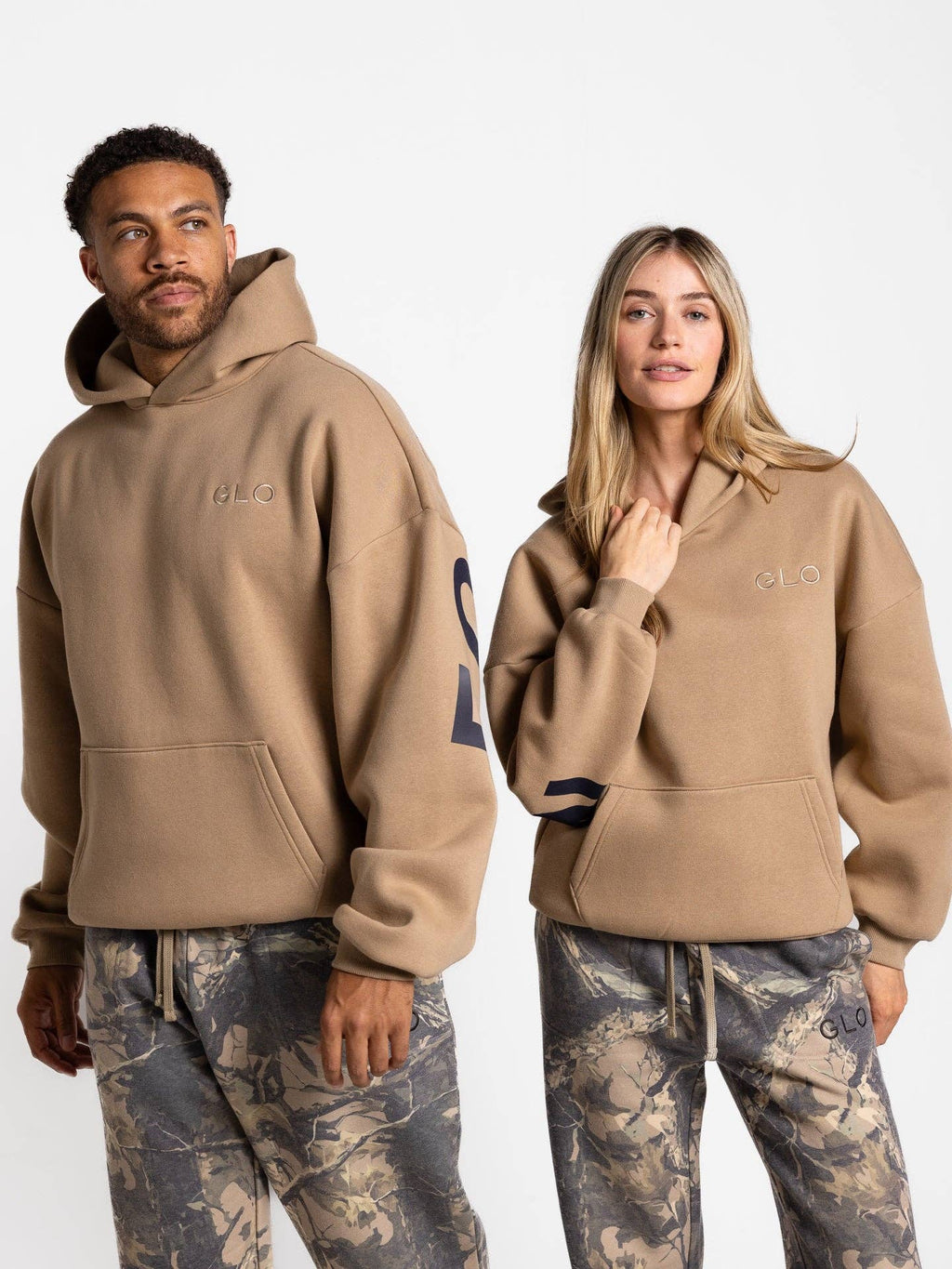 Glo Kingdom Essential Hoodie Forgiven: Latte