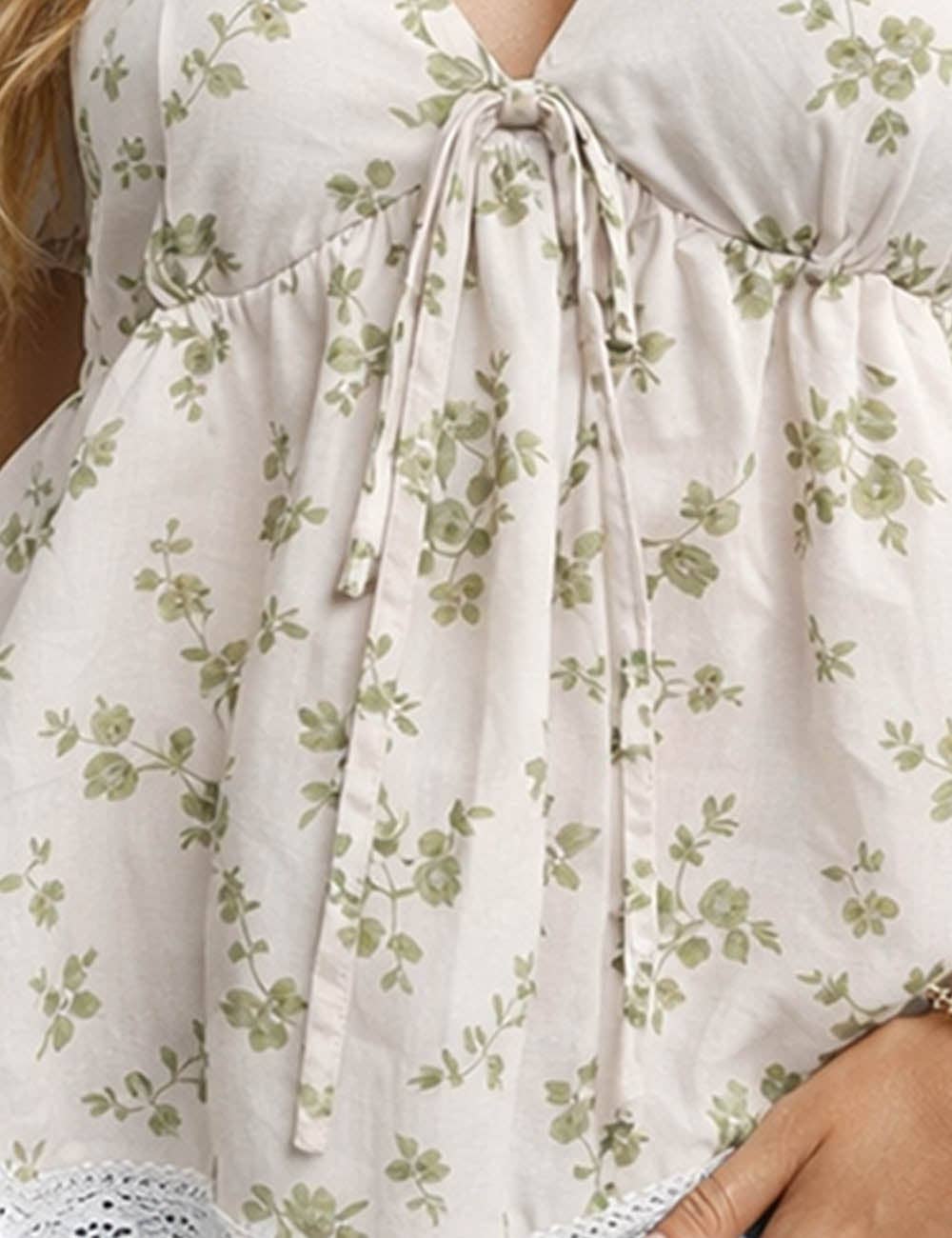 Floral Print Babydoll  V-Neck Lace Top