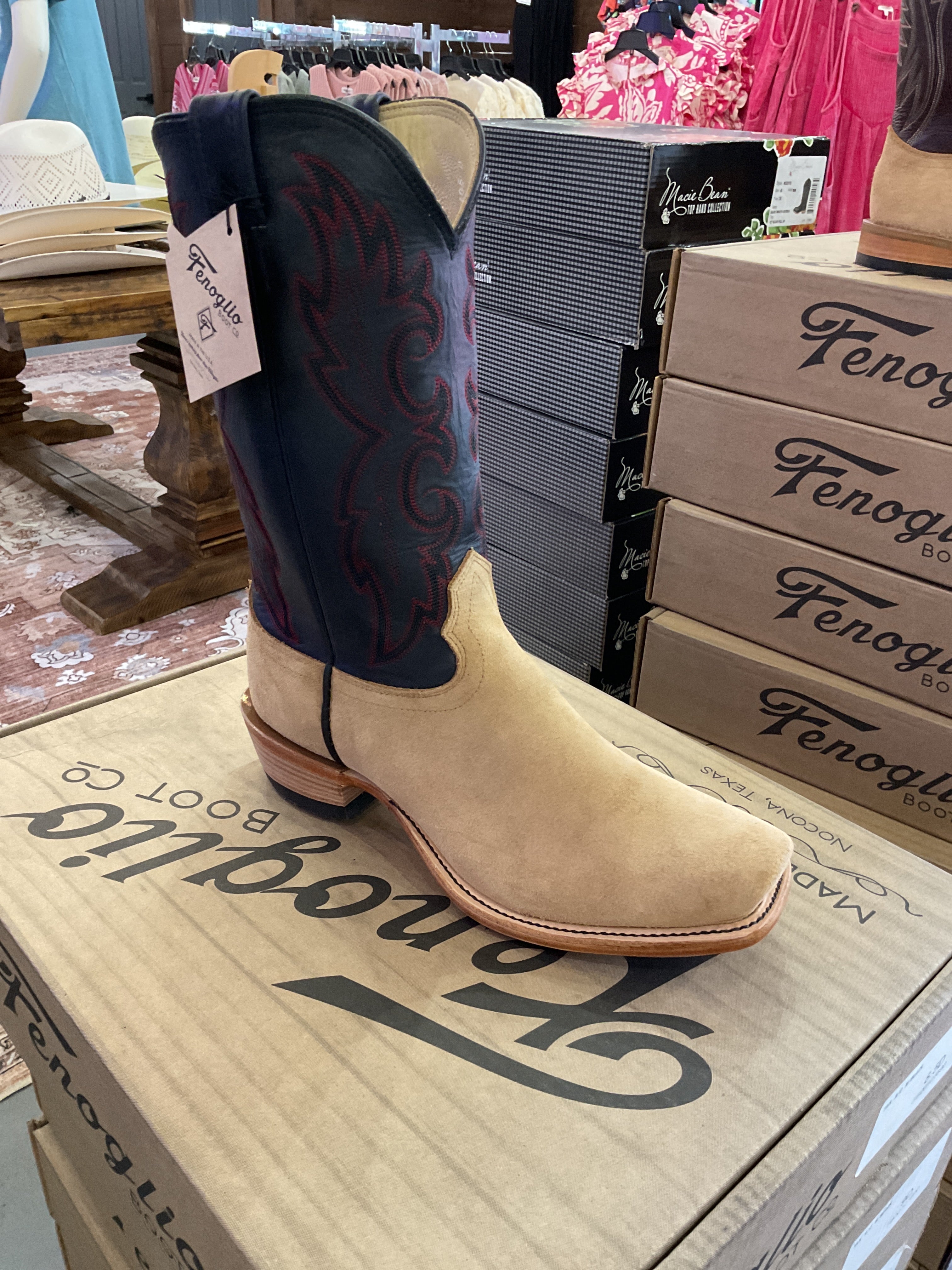 Tan fenoglio roughout