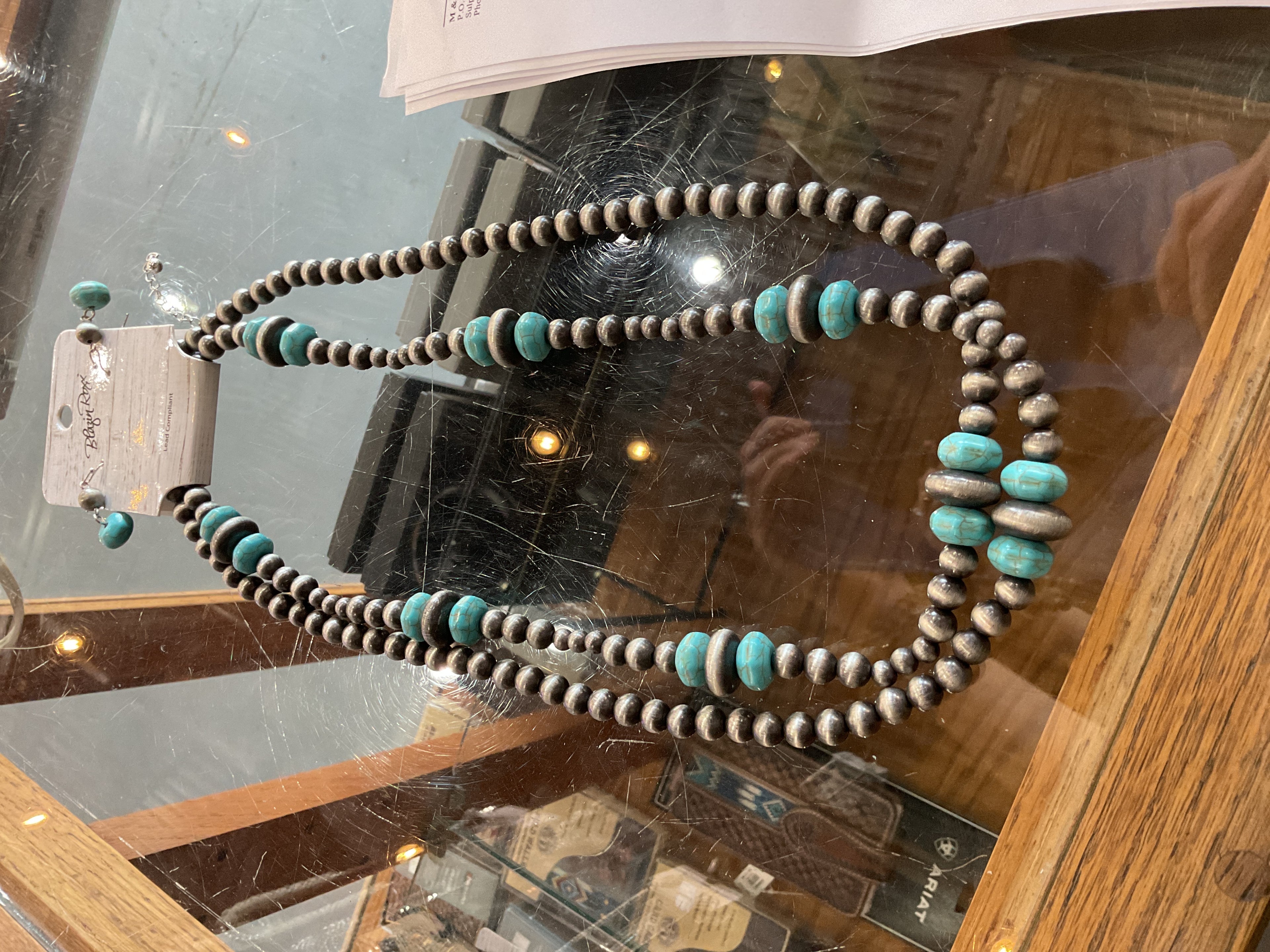 Double strand, Navajo pearls and turquoise stones necklace