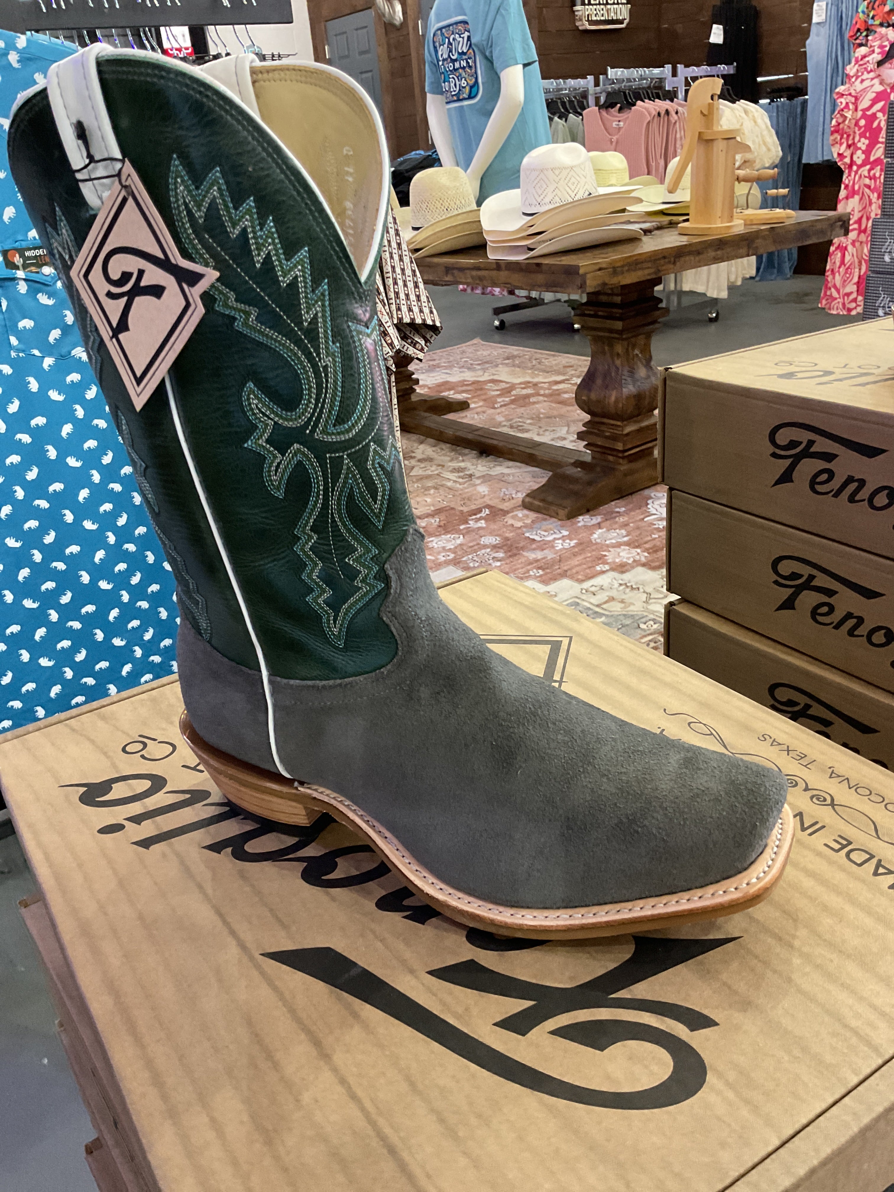 Grey fenoglio roughout boot