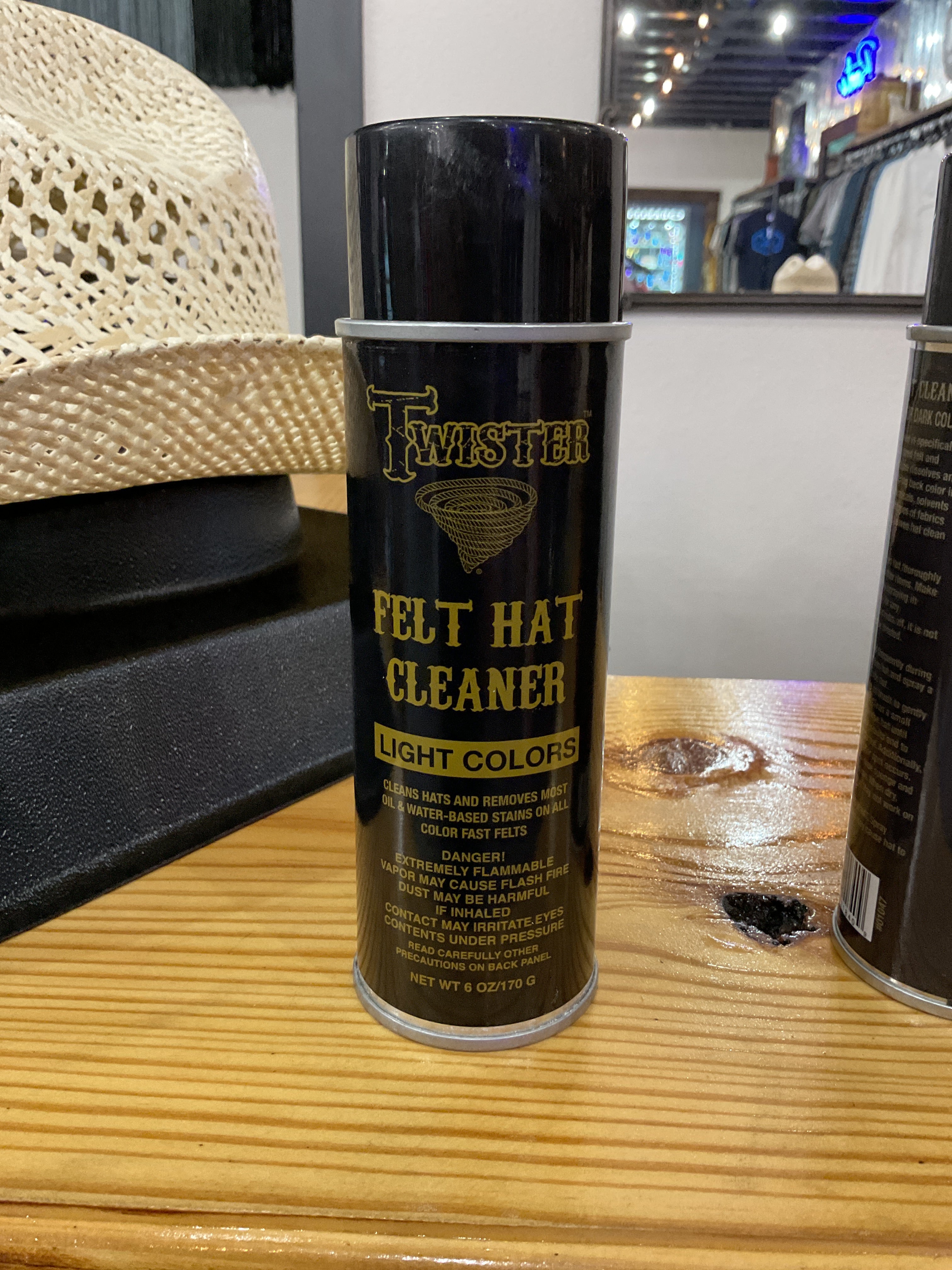 Light hat cleaner