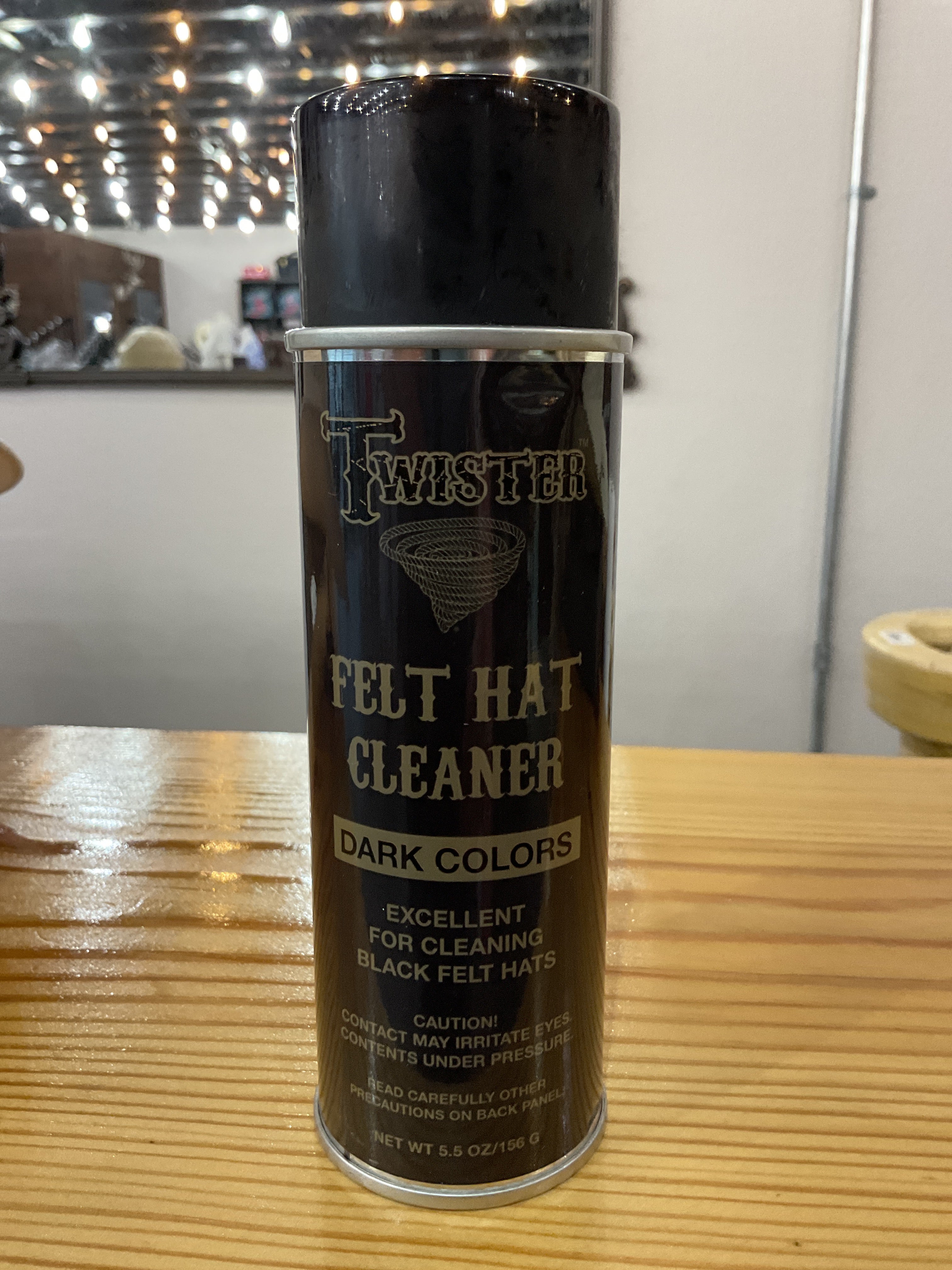 Dark hat cleaner