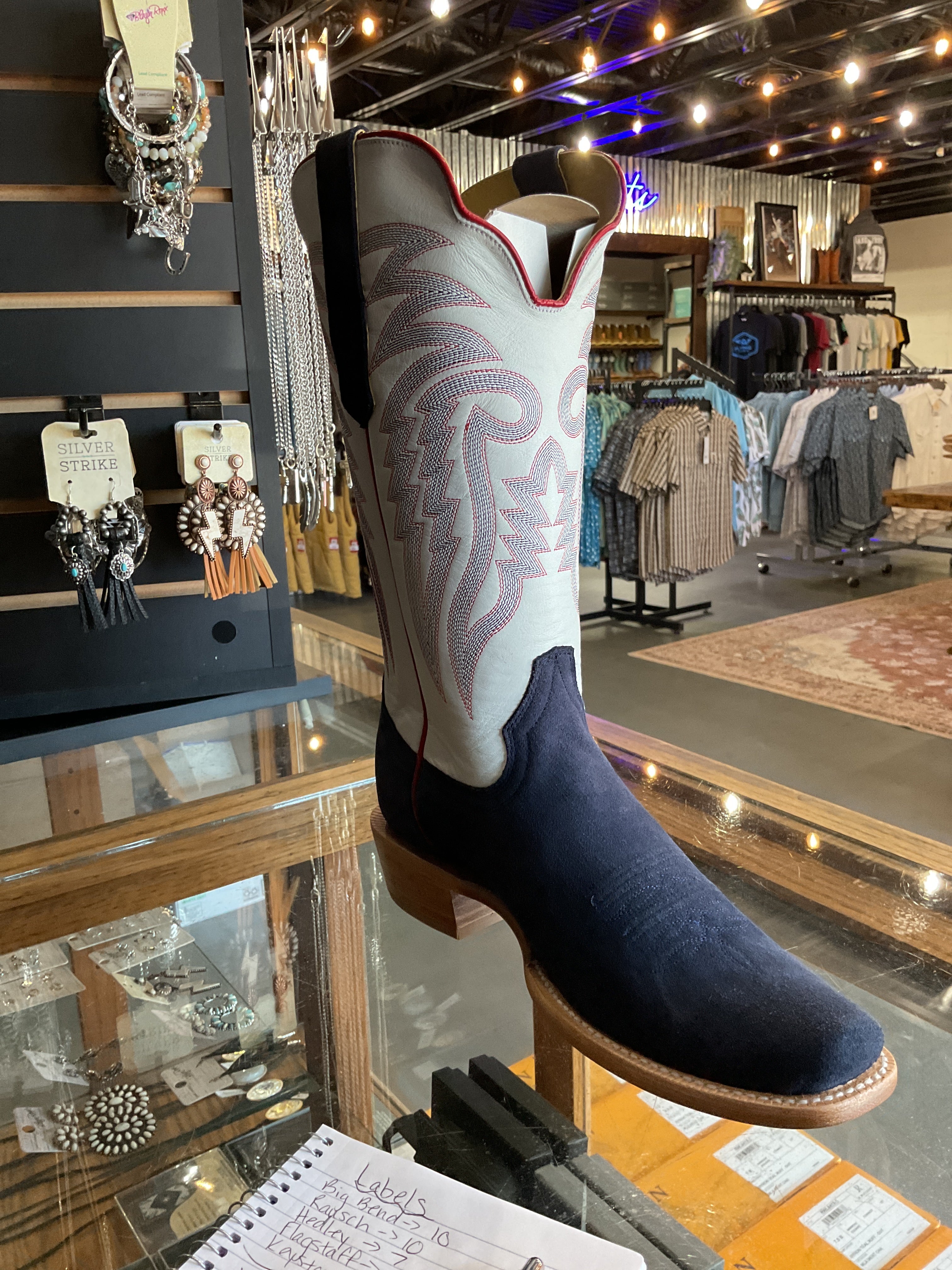 Men’s midnight blue R.Watson roughout