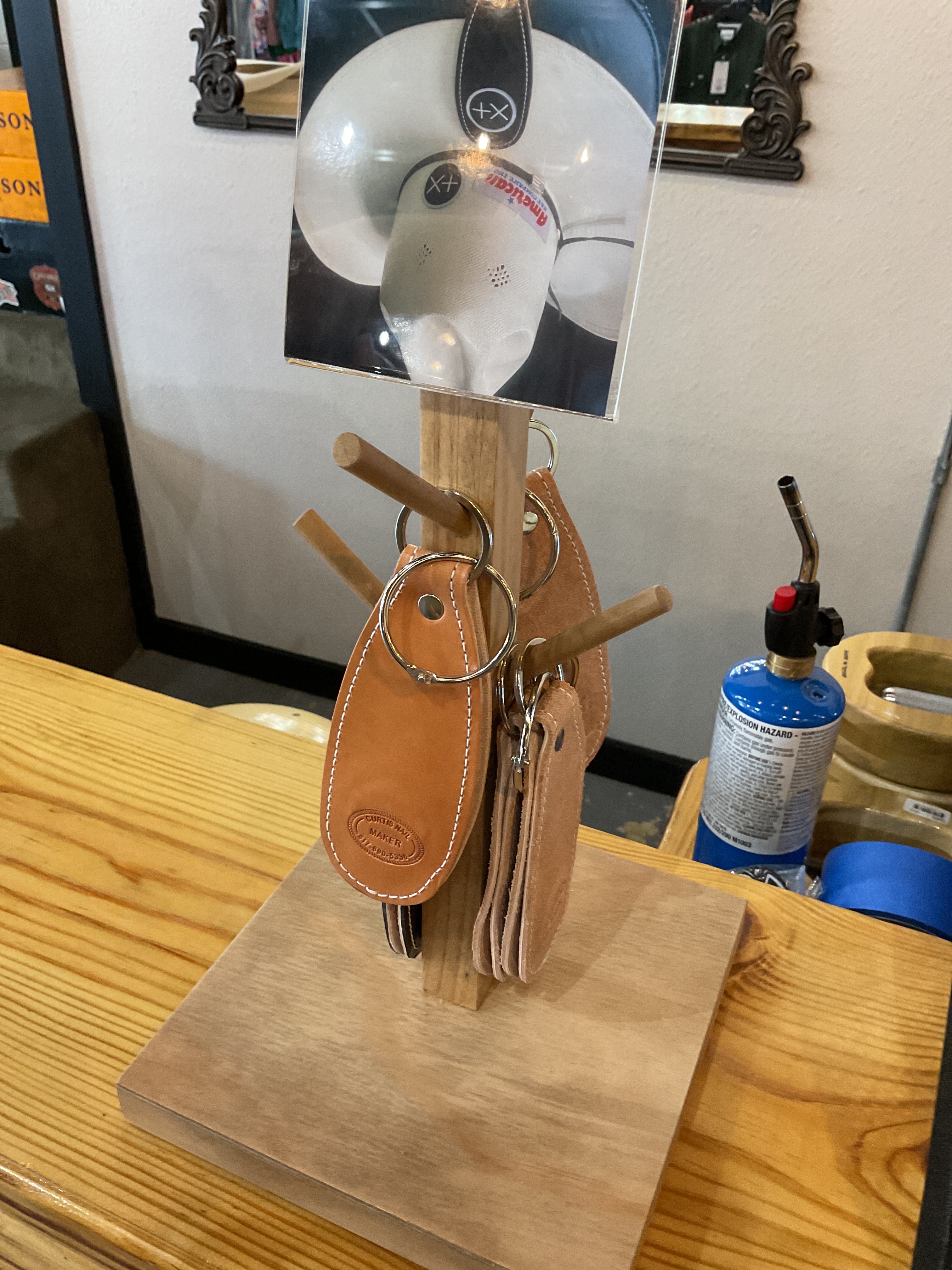 Handmade hat clip