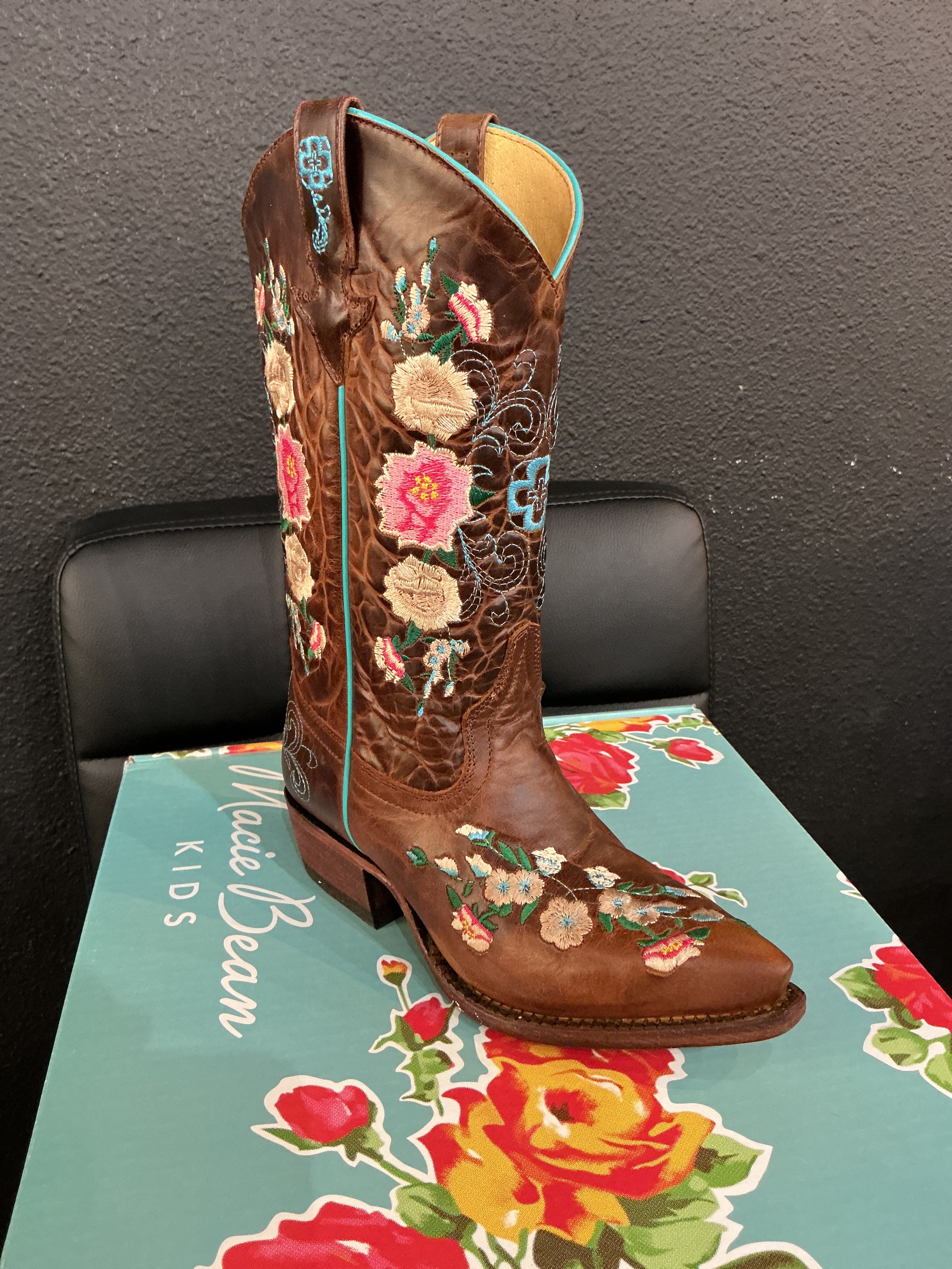 Girls Flower Snip Toe Boot