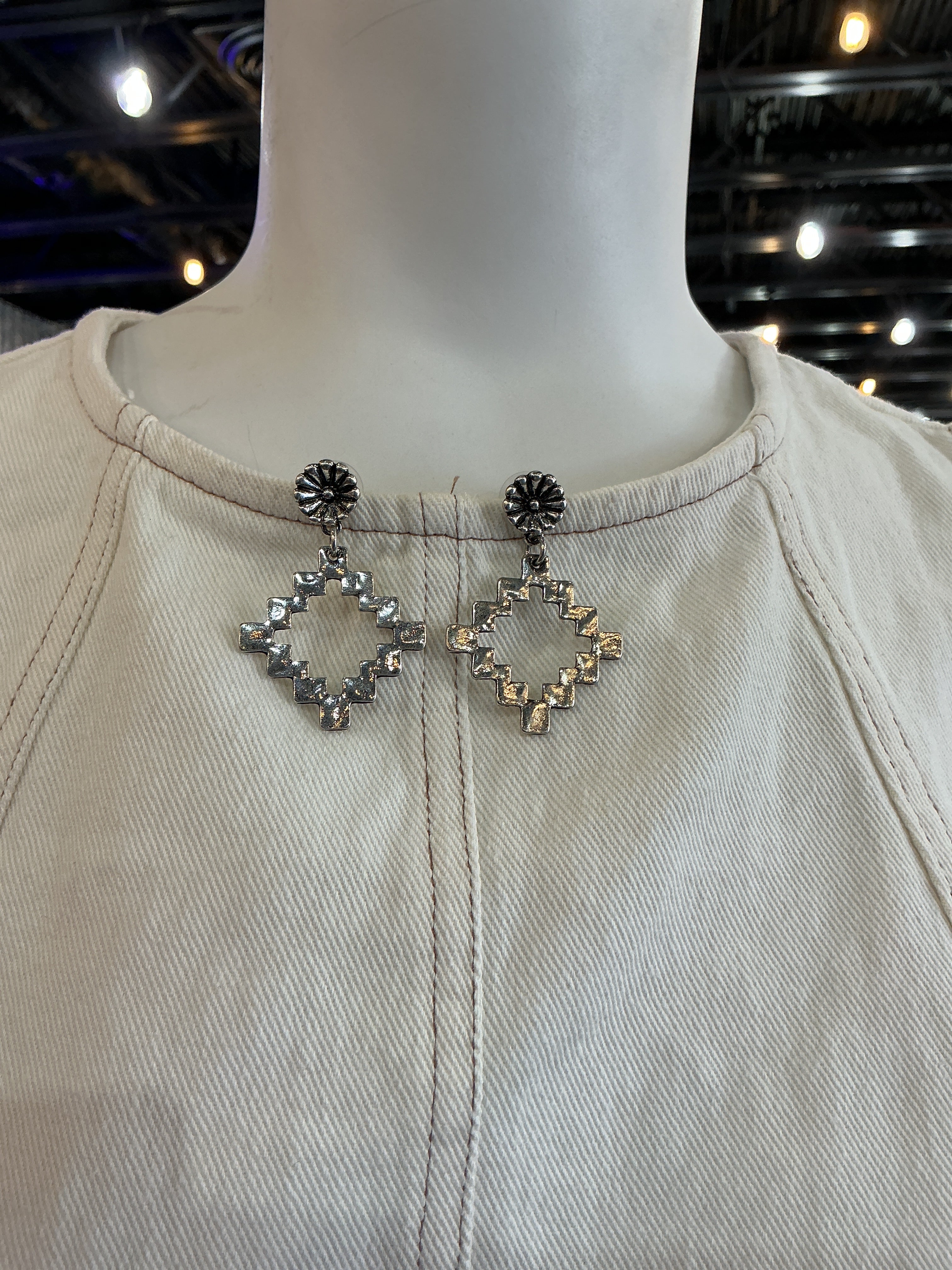 Silver etched triangle earrings